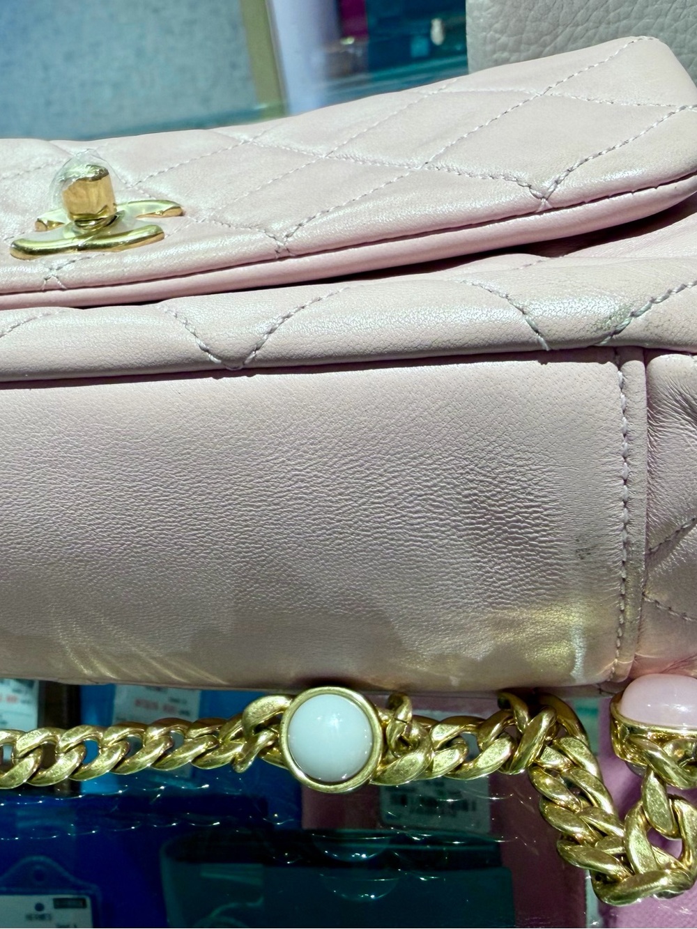 CHANEL Soft Pink Classic Quilted Lambskin Shoulder Bag with Gold Chain - Picture 8 of 11
